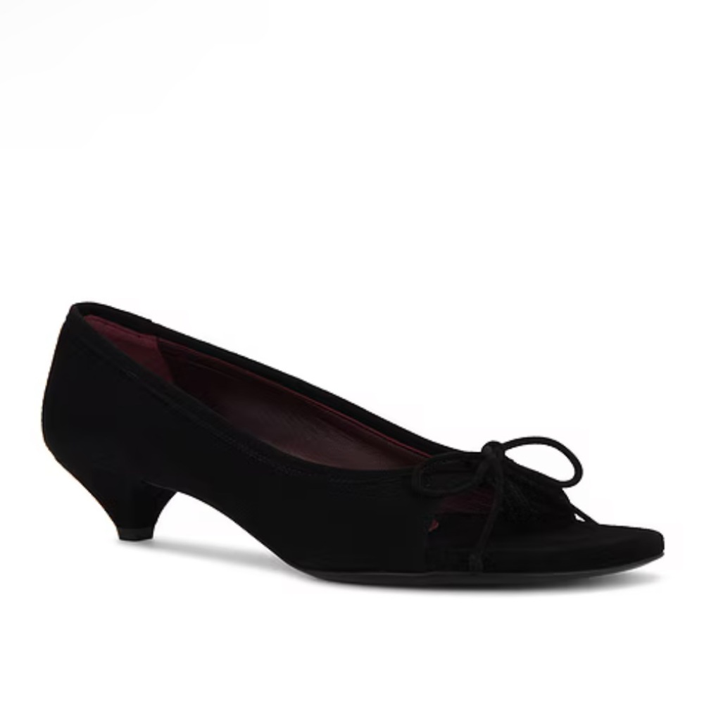 NEW NIB Helsa Maja Suede Peep Toe Sandal Heel In Black
